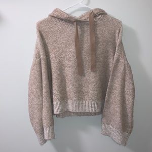 Cropped Hooded sweater
